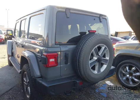 2018 Jeep Wrangler Unlimited Sahara 4X4 from USA, damaged, VIN 1C4HJXEG0JW256443